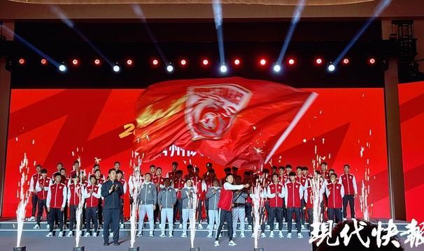 华体会体育注册-苏超常州队主教练郑小田：以最佳的状态迎战学霸南通队