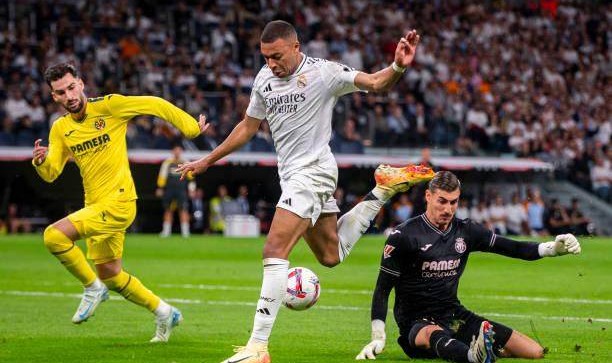 姆巴佩不去国家队去夜总会惹争议，管得着吗？