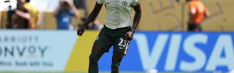 官方网站-查洛巴：我只是在发挥我的经验，展现出更多的个性和队长的风范