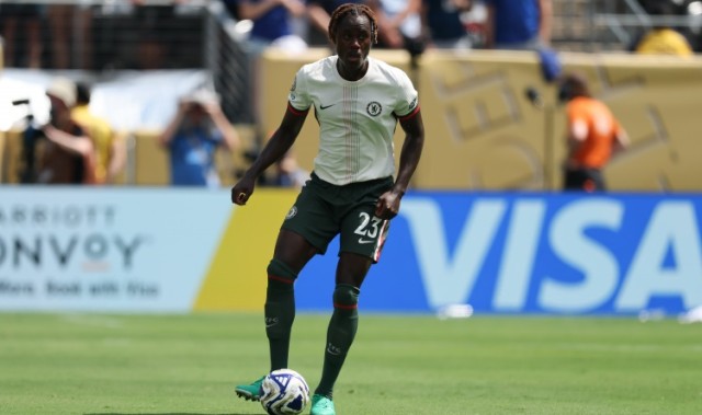 官方网站-查洛巴：我只是在发挥我的经验，展现出更多的个性和队长的风范