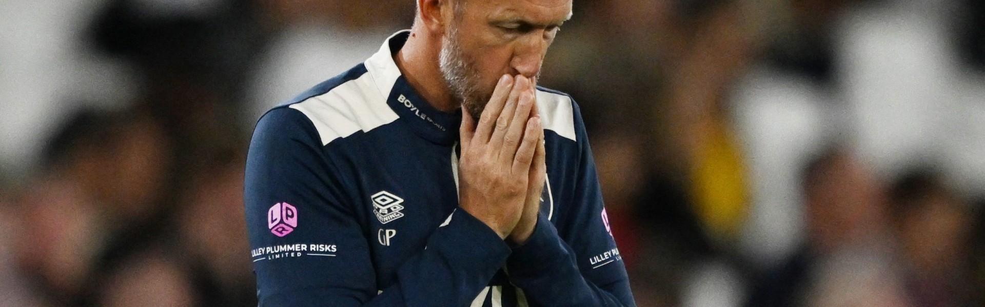 官方网站-TA：西汉姆球迷呼吁抵制10月比赛，抗议俱乐部管理层&amp;要求下台