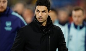 加拉：阿尔特塔再不拿联赛就无法定性顶级了，而阿隆索三年三冠