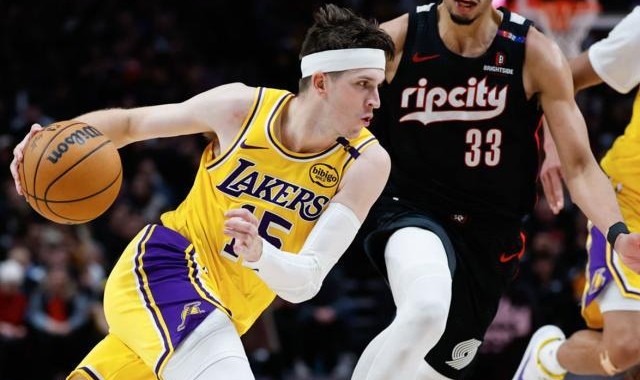 华体会体育注册-16胜3负！湖人第三球星赢球定律出炉：他成詹皇绝配